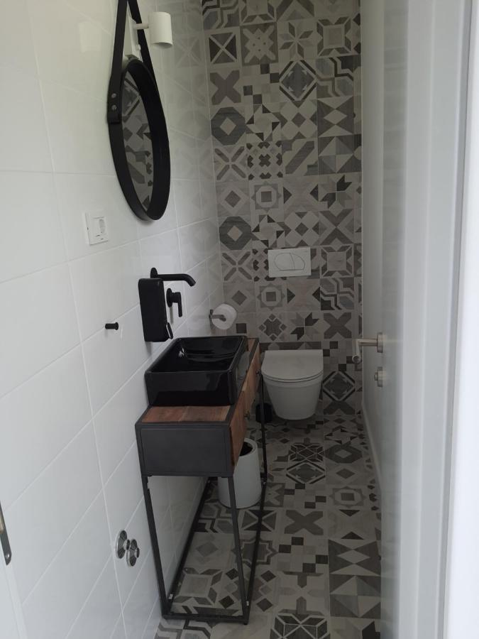 Apartments Krista Medveja Zewnętrze zdjęcie