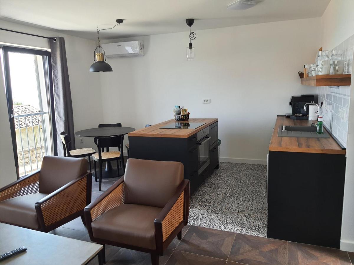 Apartments Krista Medveja Zewnętrze zdjęcie