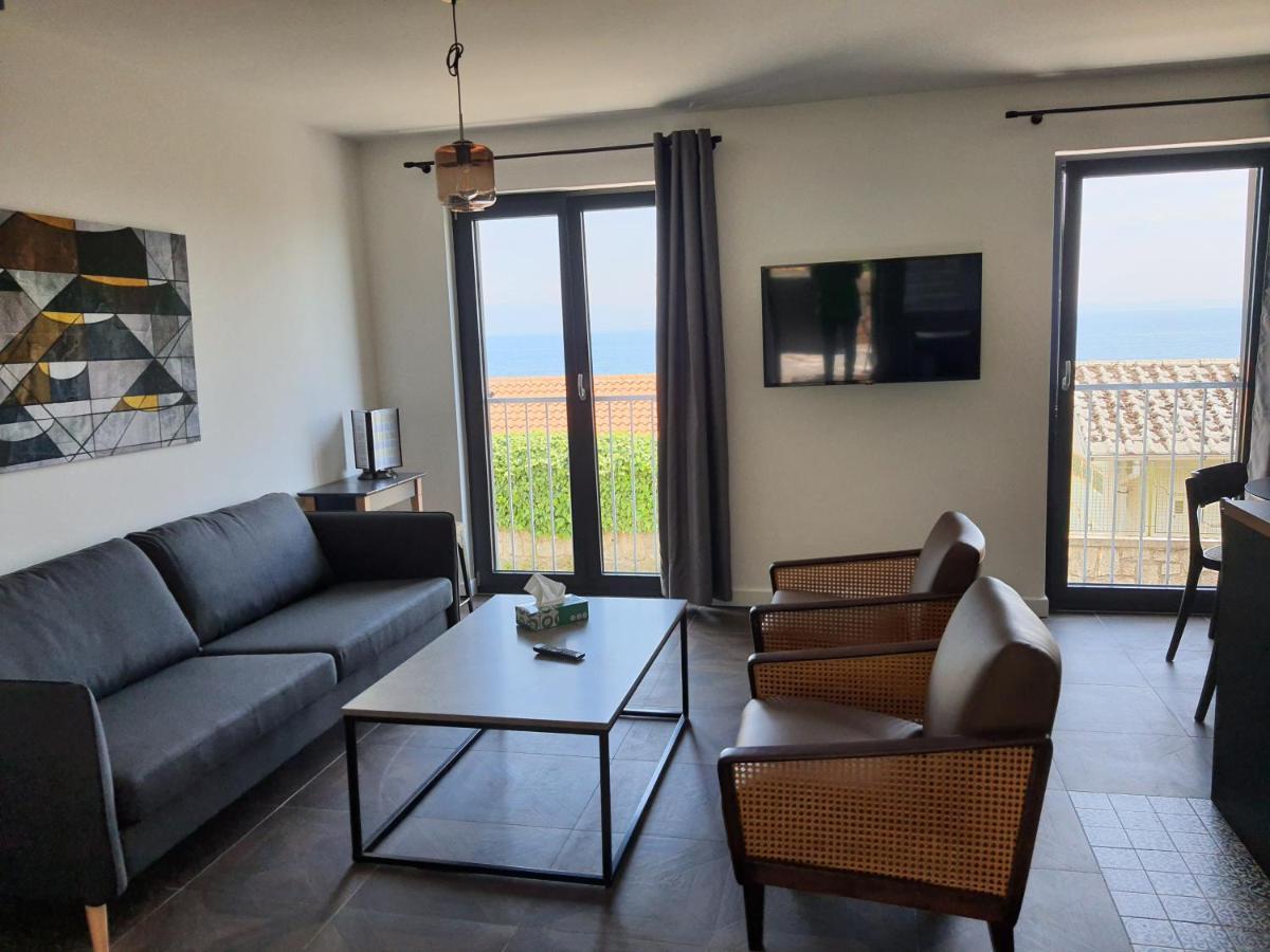 Apartments Krista Medveja Zewnętrze zdjęcie